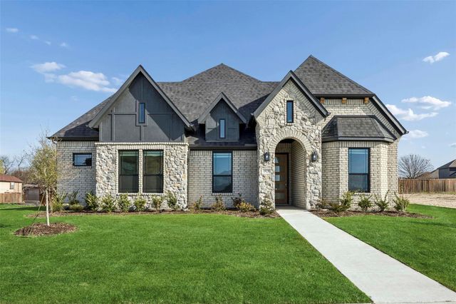 1929 Comanche Dr — Ten Mile Creek Estates