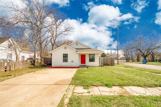 701 E College St — Carters W P Add