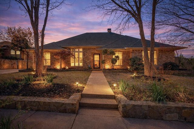 1021 Old Mill Cir — Pioneer Valley Estates