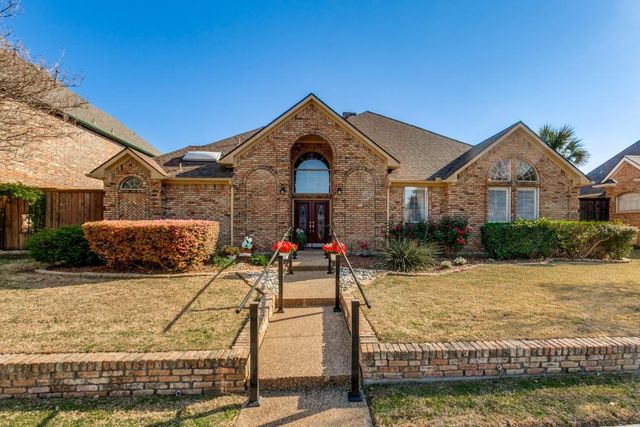 3108 Ipswich Dr — Denham Village