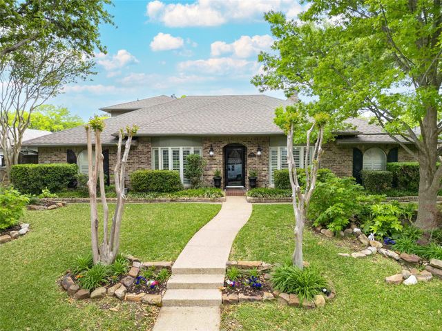 10011 Hickory
