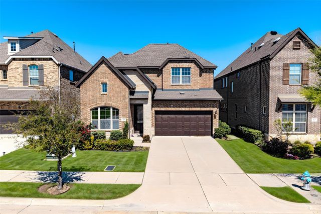 523 Paddock Way — North Hills Estates