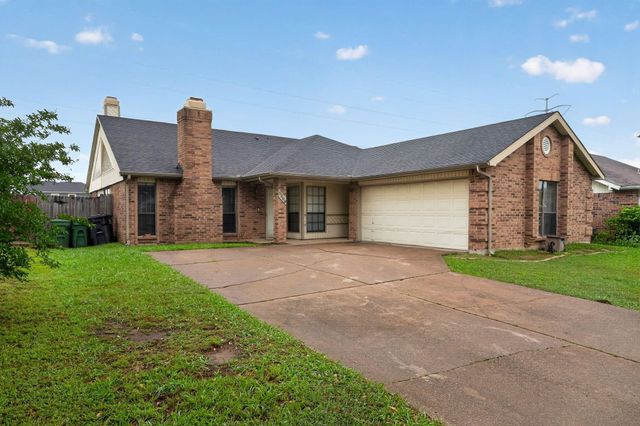 5209 Nocona Ln — Oakbrook Add