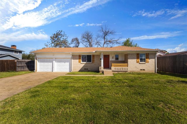2909 Grove St — Shady Grove Park
