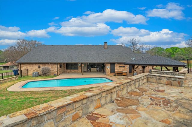 5840 Crystal Dr — Springbrook Estate