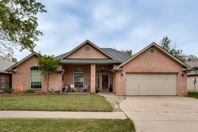5009 Pointclear Ct — Highpoint Manor Add