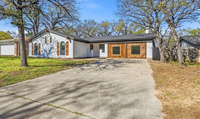 2804 Bent Tree Ln — Lake Arl Highlands Add