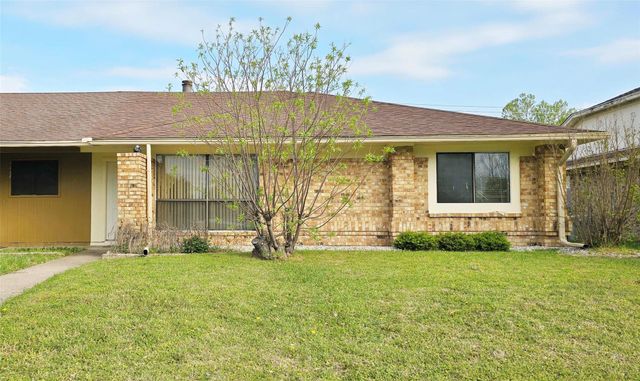 2224 Limestone Ln — Schreiber Estates
