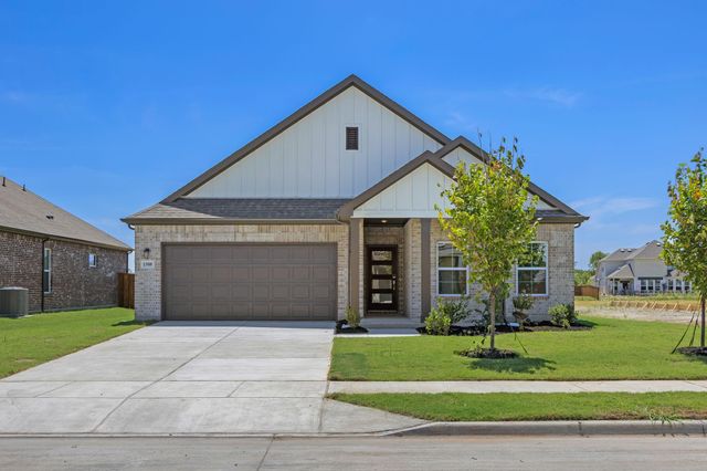 1508 Xavier St — Anna Town Square