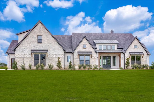 1084 Woodland Rd — Woodland Lakes Pc