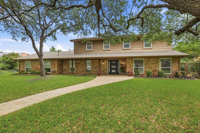 2701 Prairie Creek Ct — Prairie Creek Estates