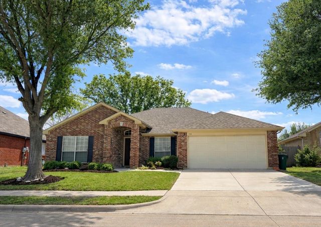208 creek point Ln — Qual Creek Add