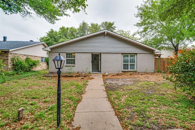 310 Thistle Dr — Greenbrook Estates
