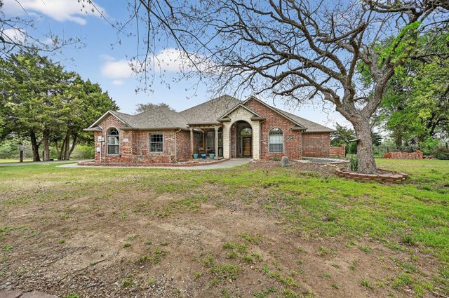 4851 Stout Rd — Bound By Varas