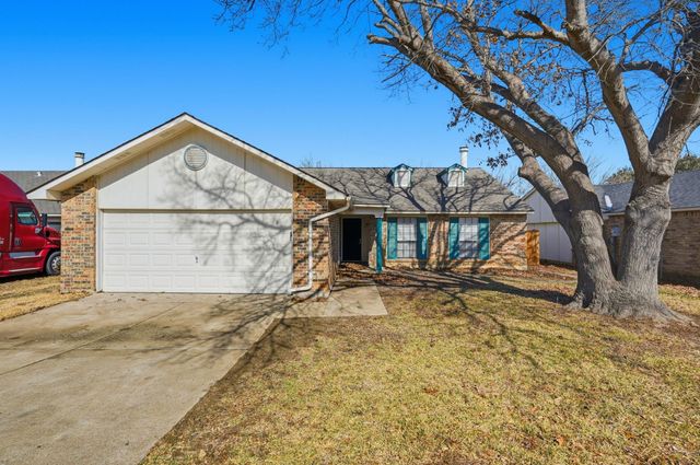 2117 Newbury Dr — Brandyridge