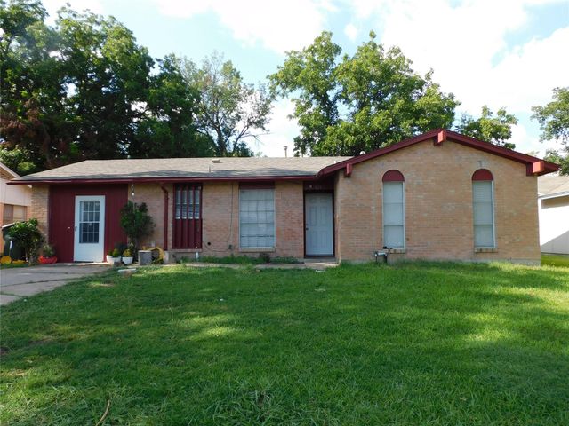 925 Shorecrest Dr — Shorehaven 07