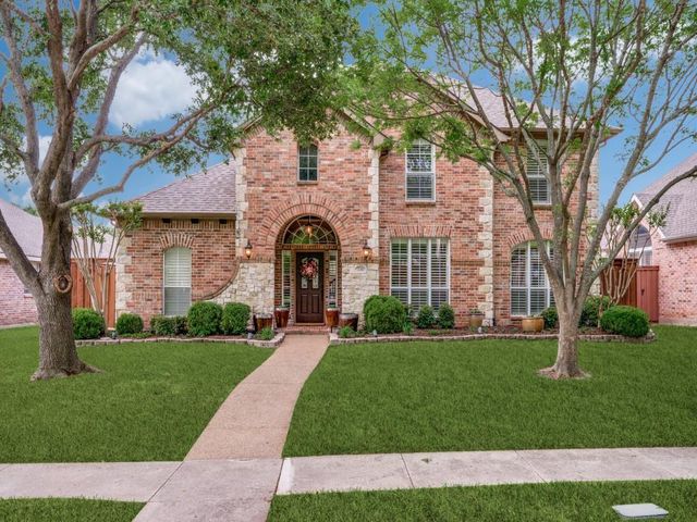 3316 Edwards Dr — Highlands Of Russell Park Ph I