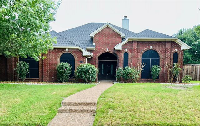 6732 Coach House Ln — Biltmore Swim & Racquet Club Ph Two