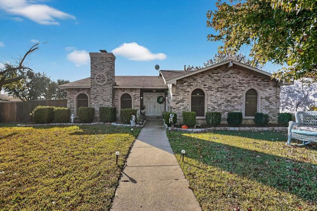 3402 Aquarius Cir — Arapaho East 06