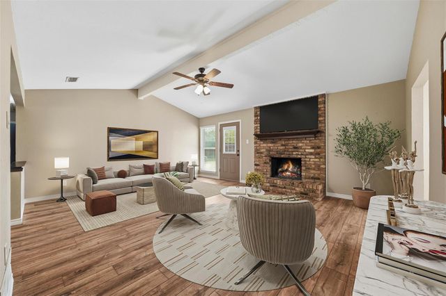 714 Royal Oaks Dr — Glenbrook Meadows Sec 01