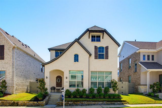 3318 Scotsman Rd — Villas at the Station