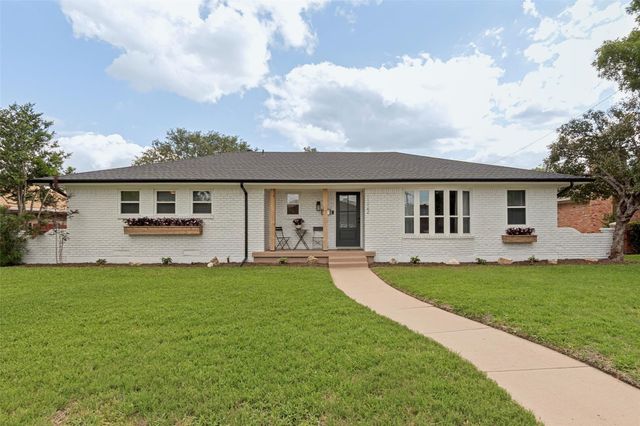 7022 Kiva Ln — Buckner Terrace