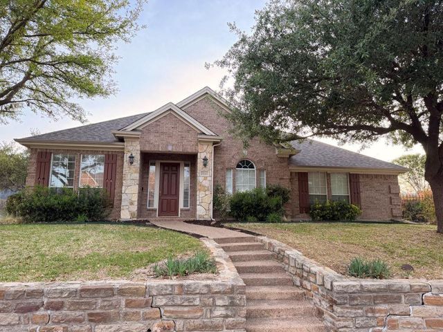 2185 Clubview Dr — Hillside Ph 3 The Shores