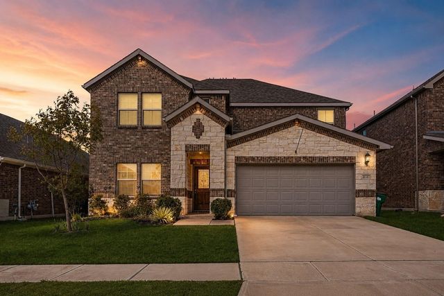 436 Ella Ln — Woodcreek