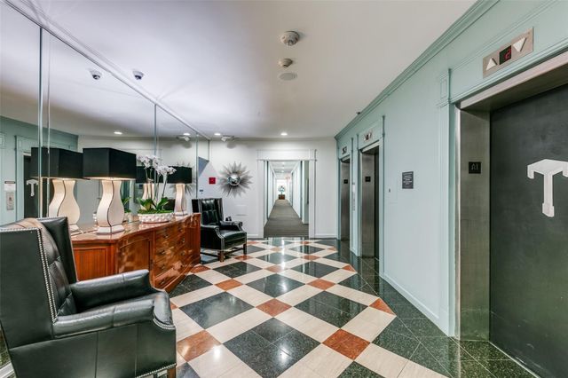 21 Turtle Creek