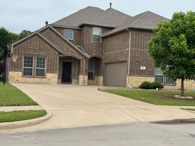 202 Rutherford Ave — Hunters Cove
