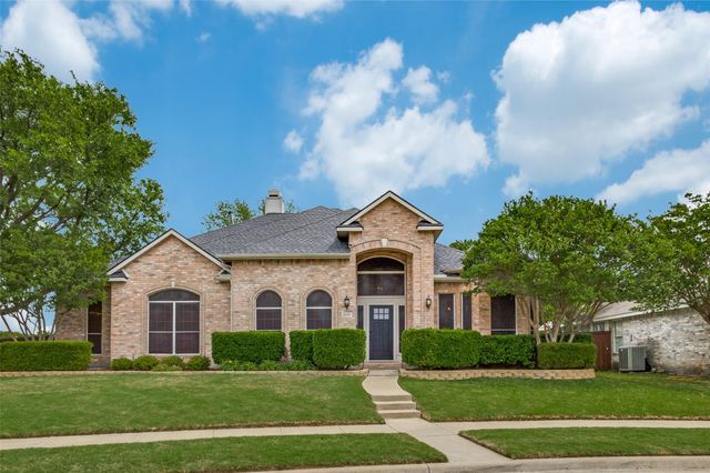 2901 Brittany Ln — Vista Of Eldorado Ph III