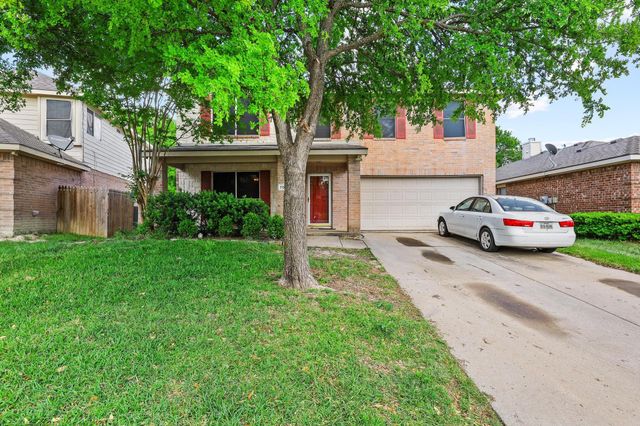 704 Acacia Dr — Willow Creek Add Ph II