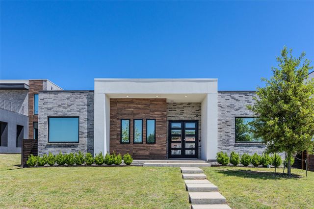 9742 Sunset Dr — Creekside Village