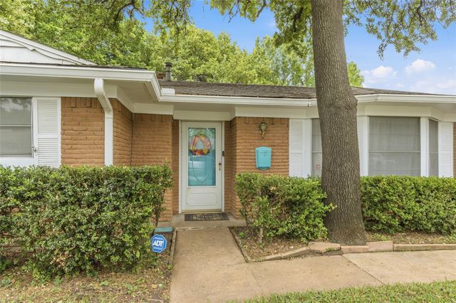 1508 Dory Ln — Meadowbrook Estates