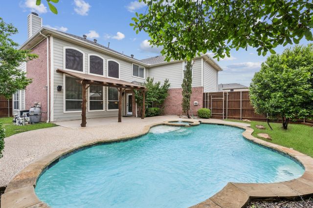 4528 Risinghill Dr — Preston Hollow Add