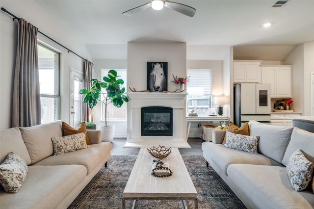 1072 Sublime Dr — Travis Ranch PH 3c Dallas