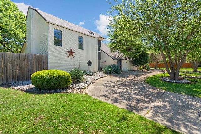5107 Racquet Club Dr — WIMBLEDON