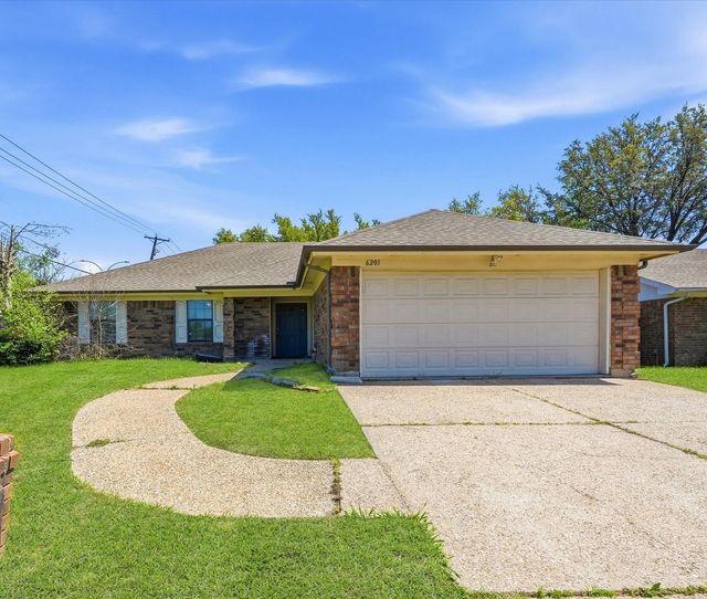 6201 Minuteman Ln — Colonial Estates