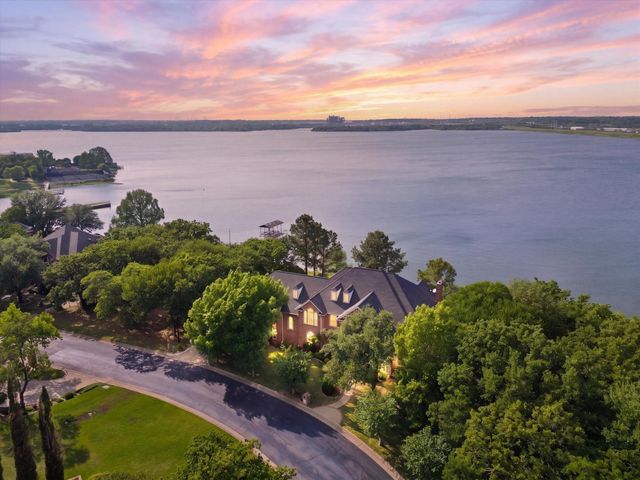 5815 Bay Club Dr — Bay Club Add