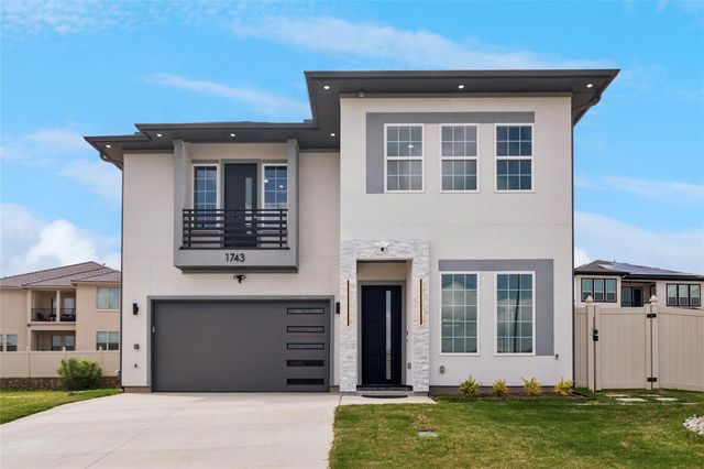1743 Jabir St — Villas at Wildbriar Lake
