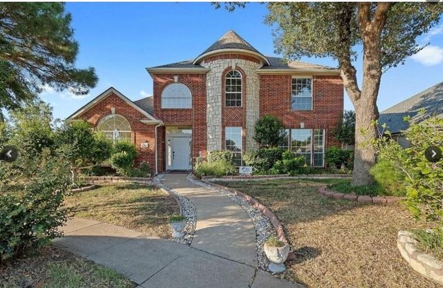 2205 Sunridge Dr — Creekside Village 04
