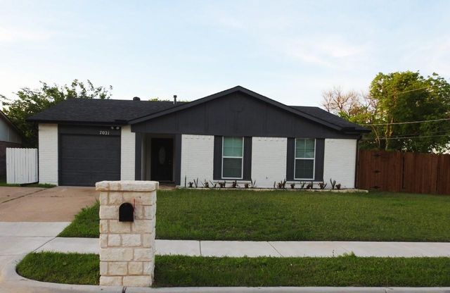 7021 Southampton Dr — North Park Estates