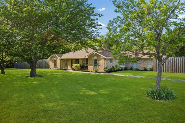 16016 Plum Ln — Russwood Acres