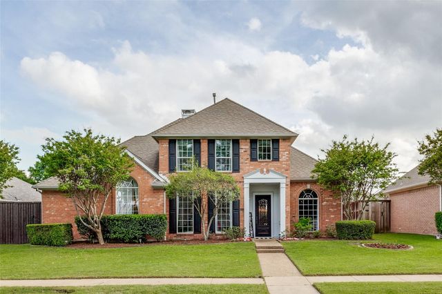 2412 Trophy Dr — Hunters Glen Ten