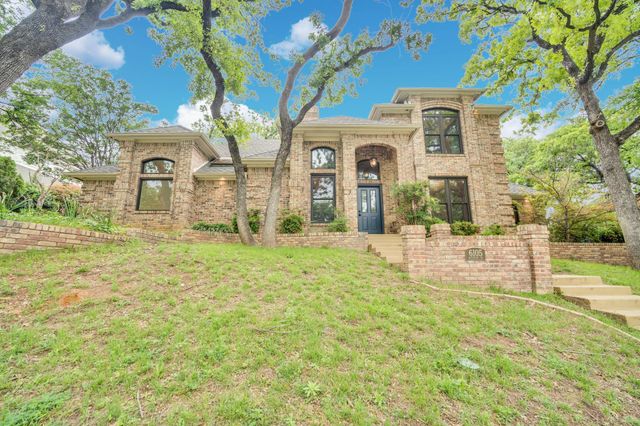 6105 Waterview Dr — Tiffany Park Add
