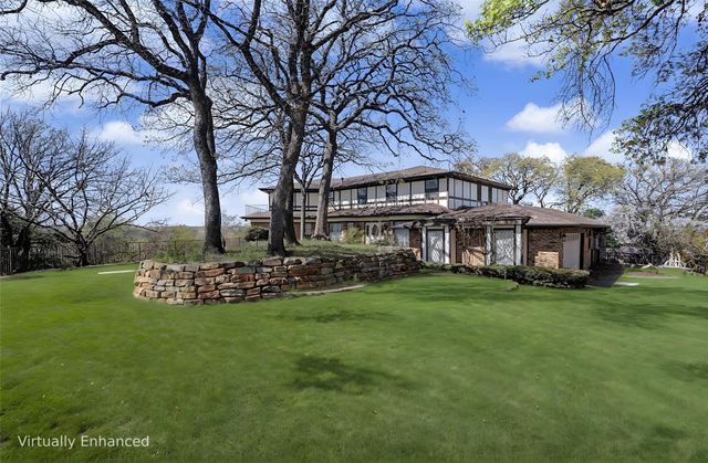 1434 Crownhill Dr — Millbrook #2