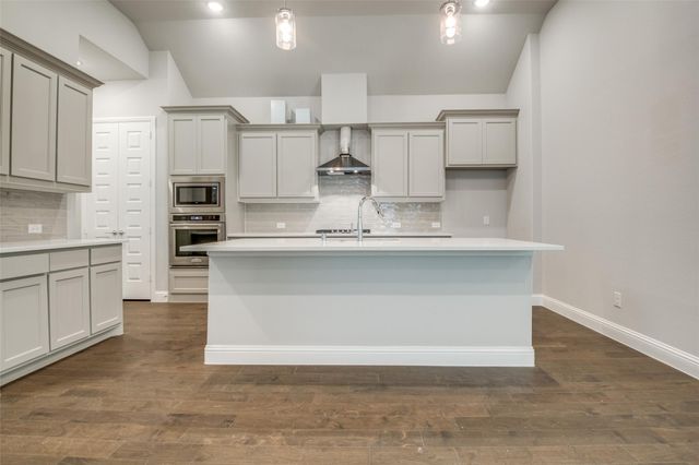 13280 Jonata St — Park Vista