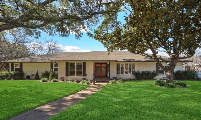301 Lake, Rockwall, TX, 75087