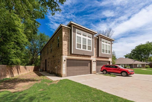 215 Idle Creek Ln — Arbor Place 02