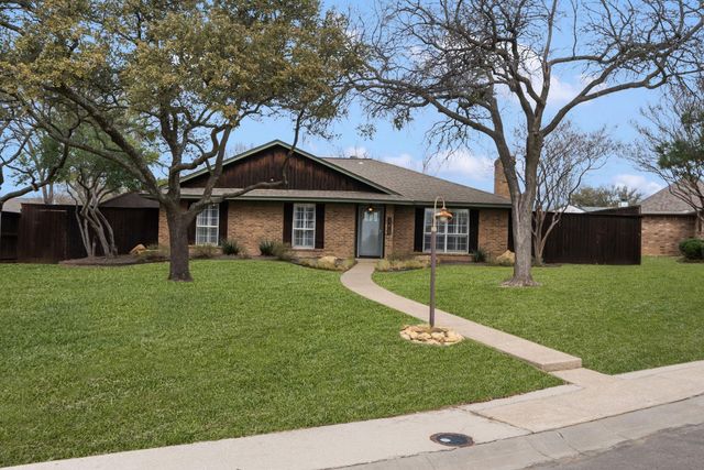 8074 Dove Cv — Woodstream Hills Add